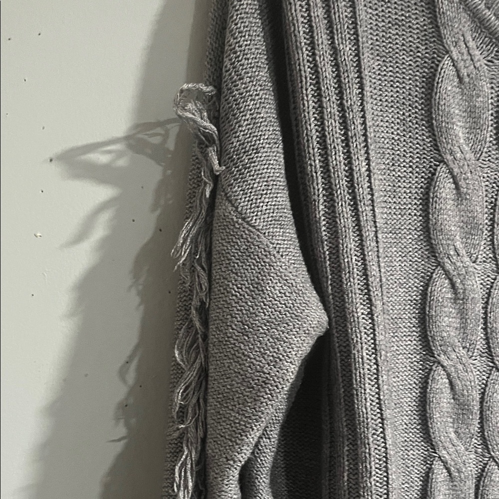 Maurices Gray Cable Knit Sweater Large - Picture 4 of 7